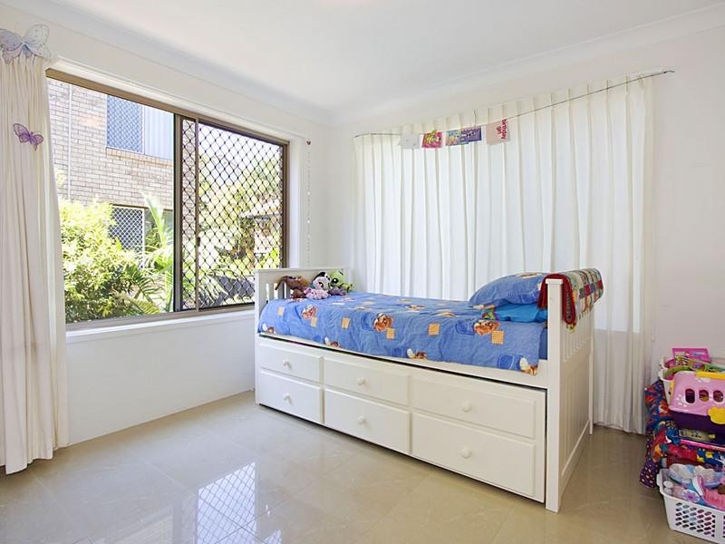1 ‘Genoa Place’, 26 Genoa Street, Surfers Paradise QLD 4217