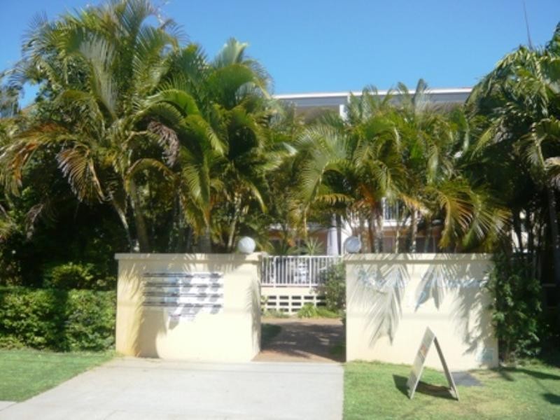 25/12 Dalpura Street, Chevron Island QLD 4217