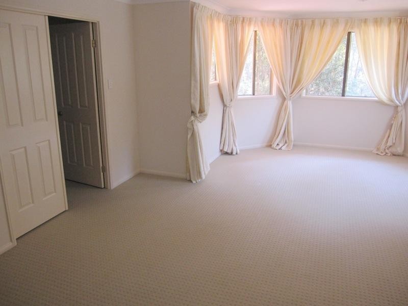 23 Banbrook Court, Molendinar QLD 4214