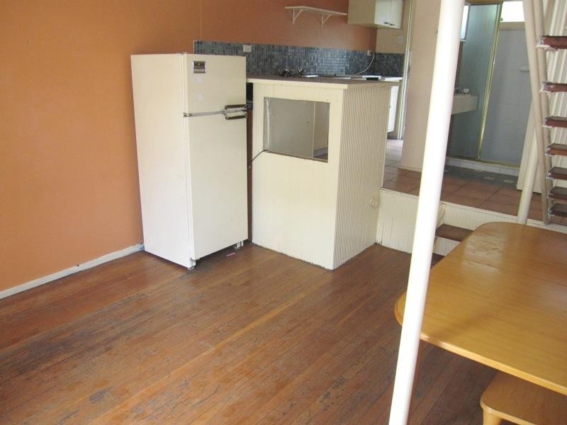 3/2309 Gold Coast Highway, Mermaid Beach QLD 4218