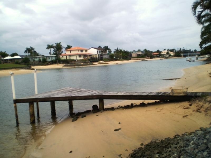 Broadbeach Waters QLD 4218