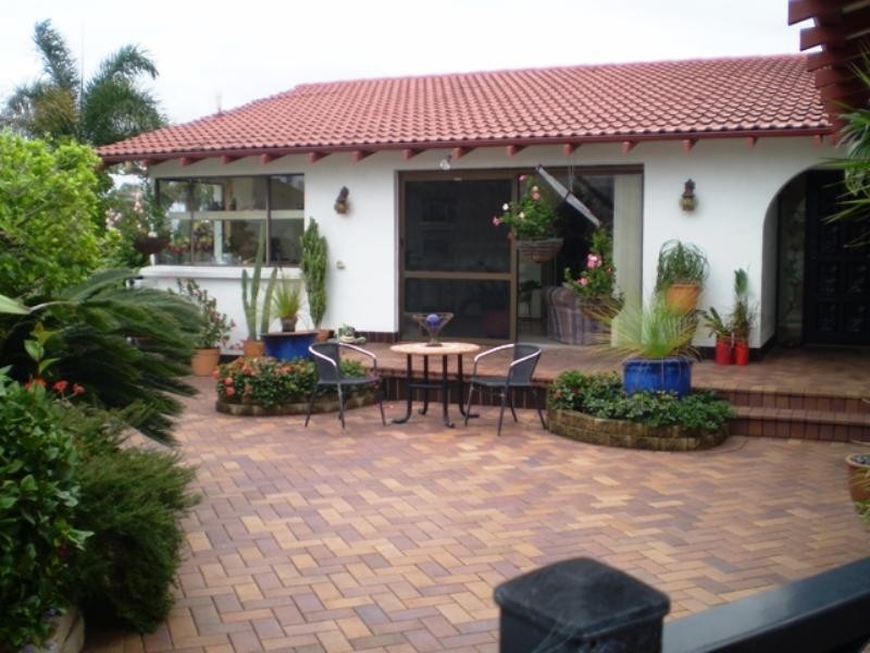 Broadbeach Waters QLD 4218