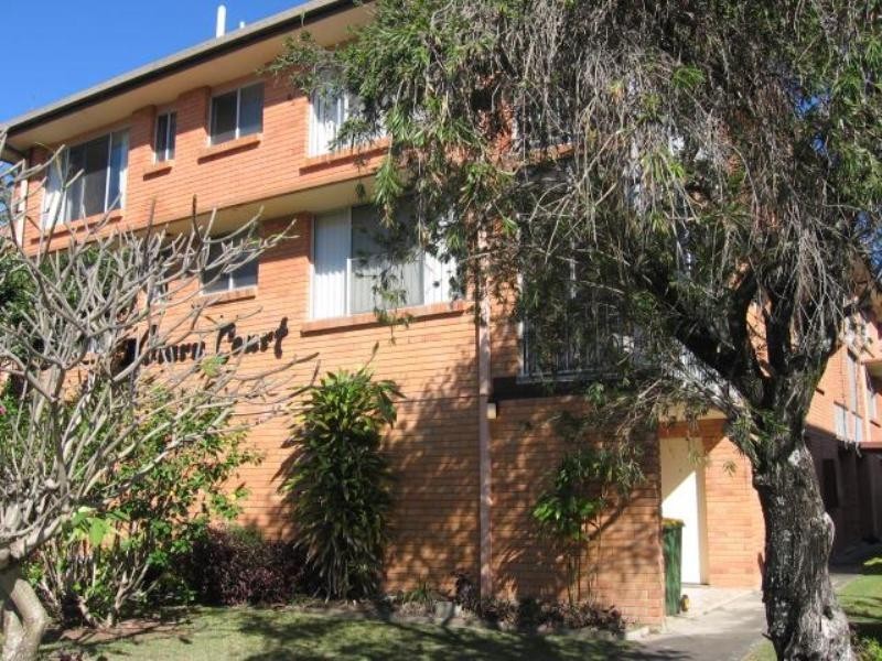 5 ‘Hillary Court’ 146 Surf Parade, Broadbeach QLD 4218
