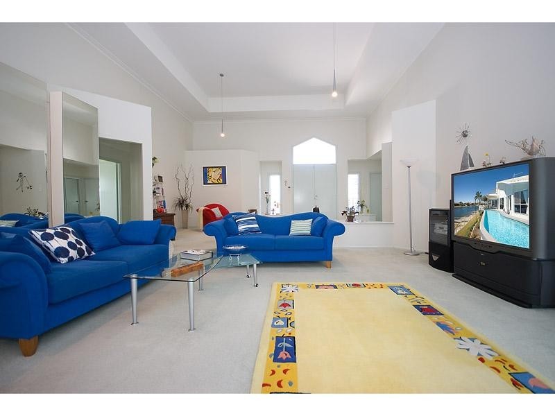 58 Rumrunner Street, Mermaid Waters QLD 4218