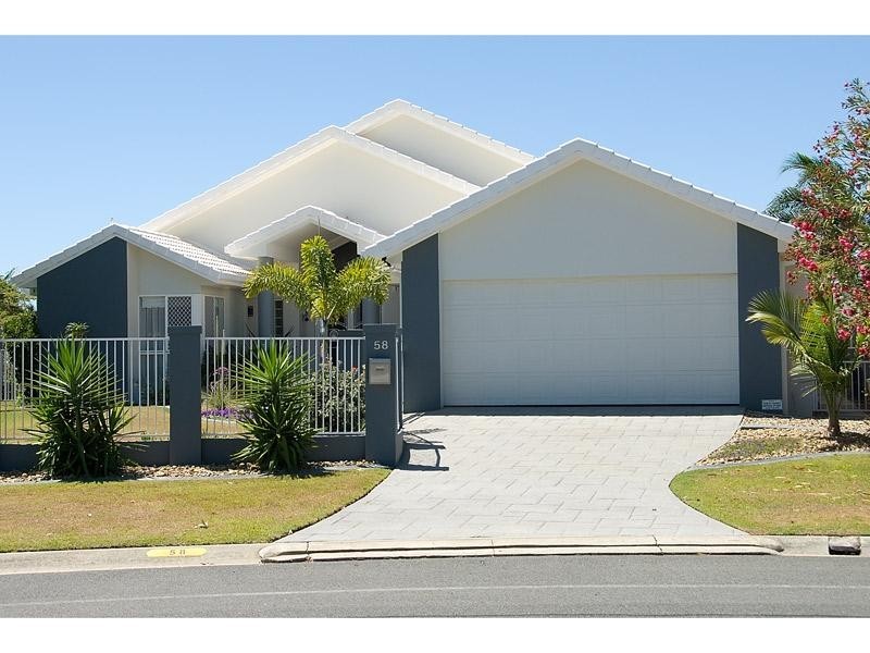 58 Rumrunner Street, Mermaid Waters QLD 4218