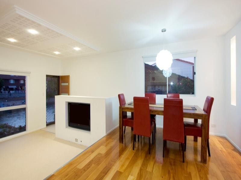 7 ‘Tanderra’ 107 Sunshine Boulevard, Mermaid Waters QLD 4218