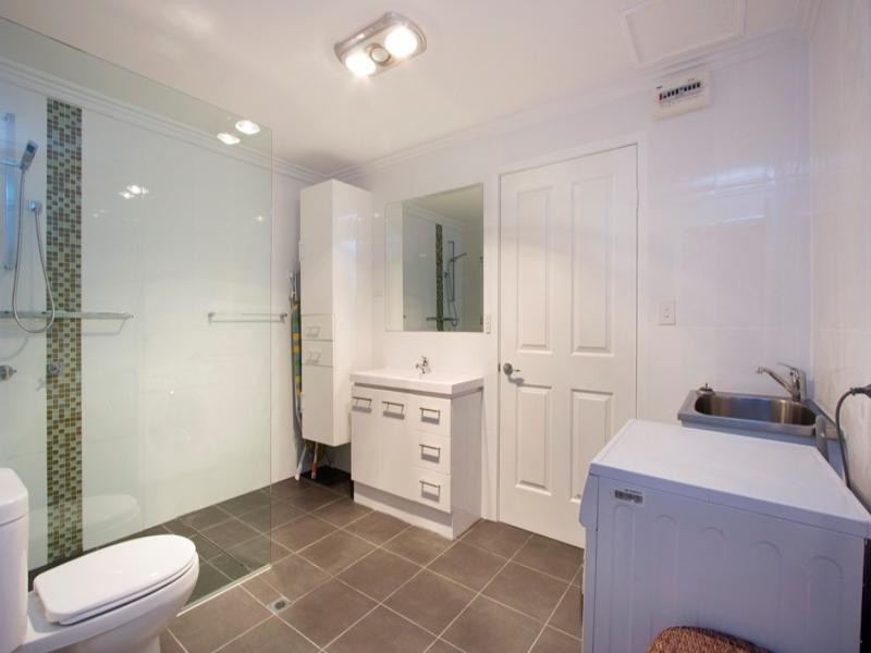 7 ‘Tanderra’ 107 Sunshine Boulevard, Mermaid Waters QLD 4218