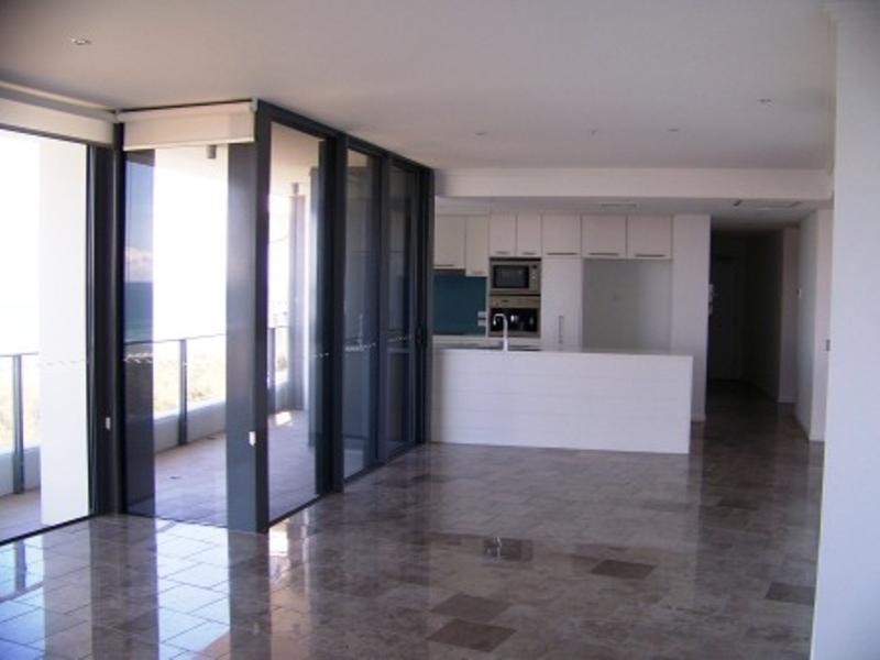 173 Old Burleigh Road, Broadbeach QLD 4218