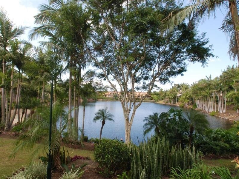 Villa 5 ‘Cranston’, Rhode Island, 125 Santa Cruz Boulevard, Clear Island Waters QLD 4226