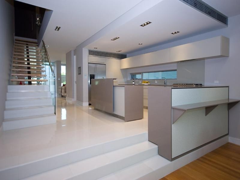 2 ‘Forty 2 Peak’ 42 Peak Avenue, Main Beach QLD 4217