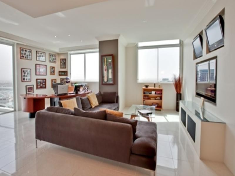 177 Carmel by the Sea, Broadbeach QLD 4218