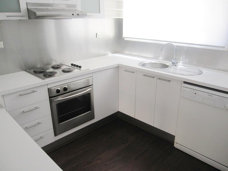 4/162 Surf Parade, Broadbeach QLD 4218