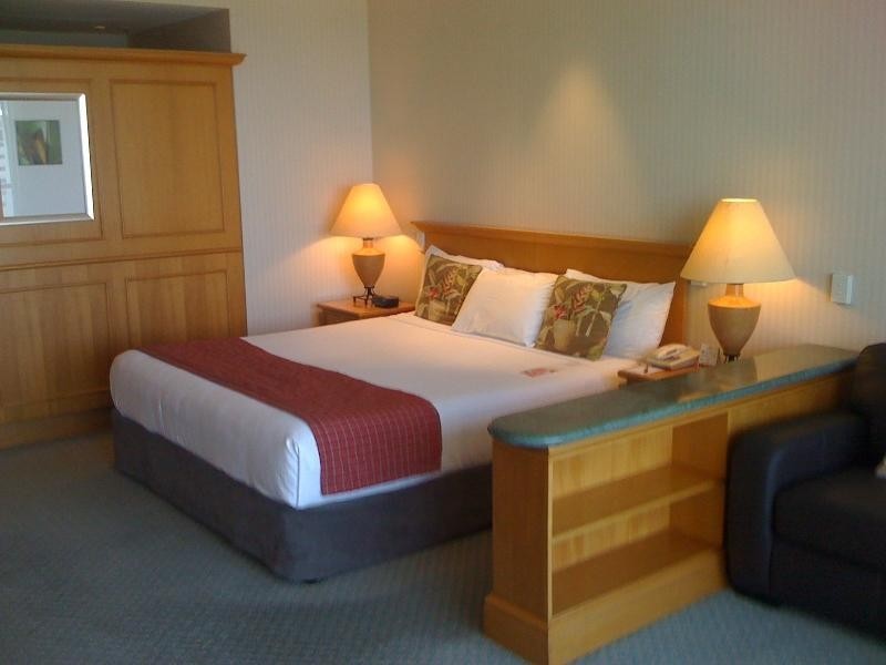 1201 ‘Gold Tower’ 2801 Gold Coast Highway, Surfers Paradise QLD 4217