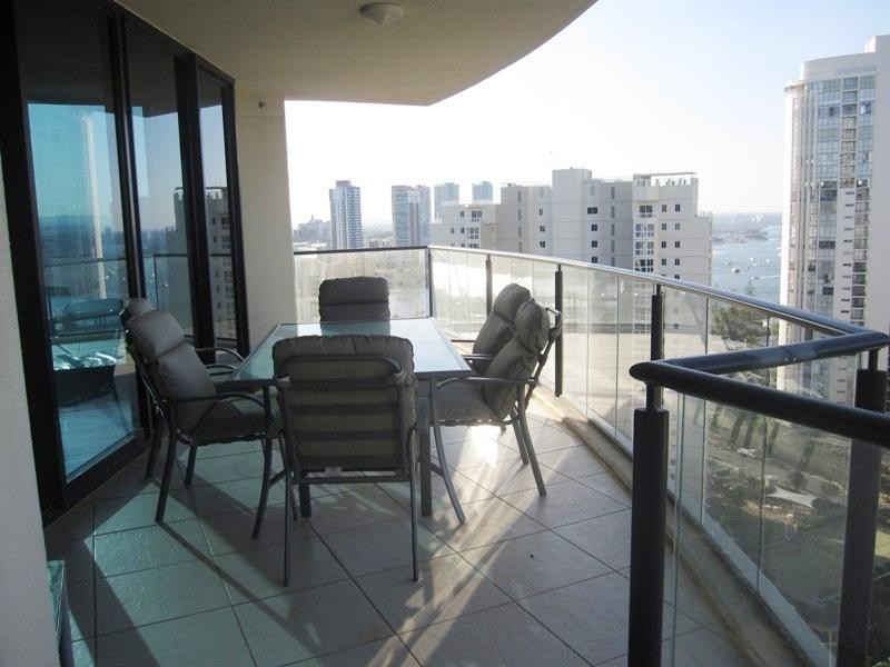 36 Peak Avenue “Marquis on Main”, Main Beach QLD 4217