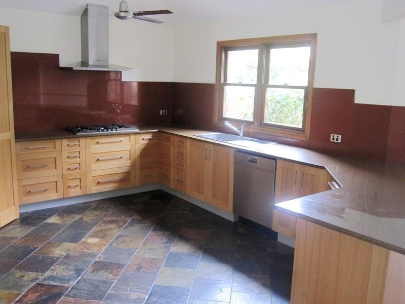 5 Bimini Court, Clear Island Waters QLD 4226