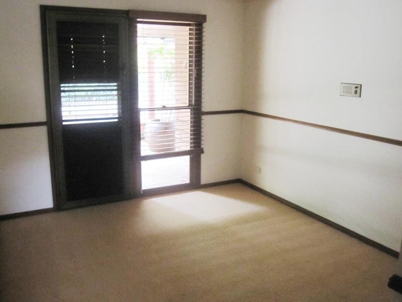 5 Bimini Court, Clear Island Waters QLD 4226