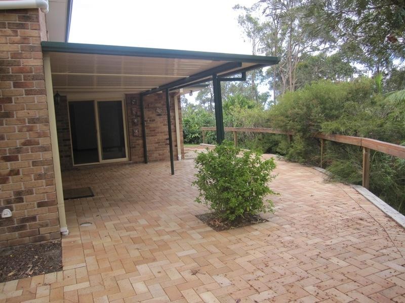 136 Strawberry Road, Mudgeeraba QLD 4213