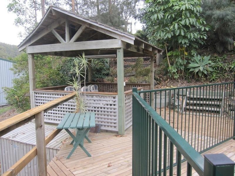 136 Strawberry Road, Mudgeeraba QLD 4213