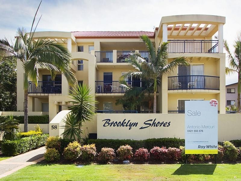 4 ‘Brooklyn Shores’, 58 Petrel Avenue, Mermaid Beach QLD 4218