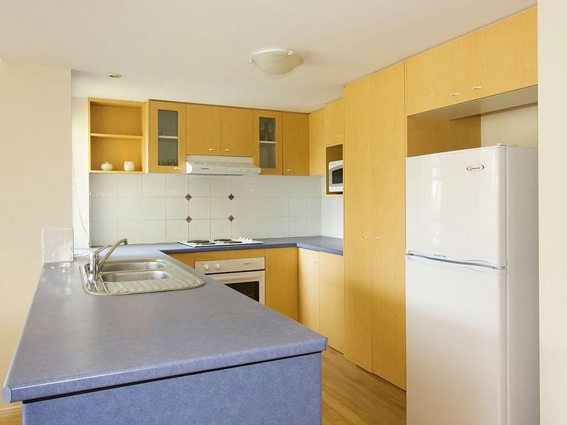 4 ‘Brooklyn Shores’, 58 Petrel Avenue, Mermaid Beach QLD 4218