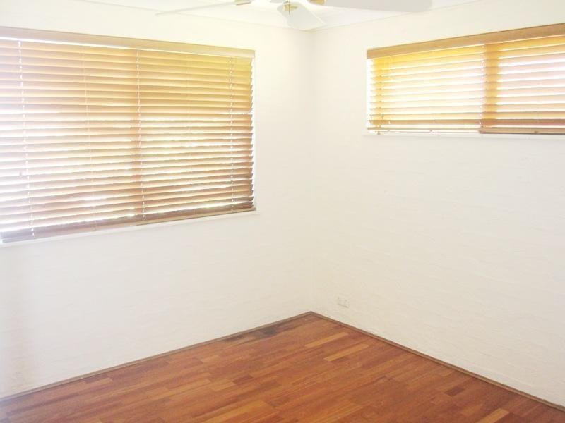 6/8 Jodie Court, Mermaid Waters QLD 4218