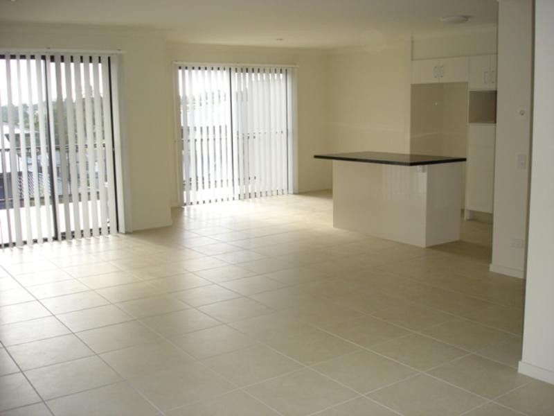 13/5 Faculty Crescent, Mudgeeraba QLD 4213