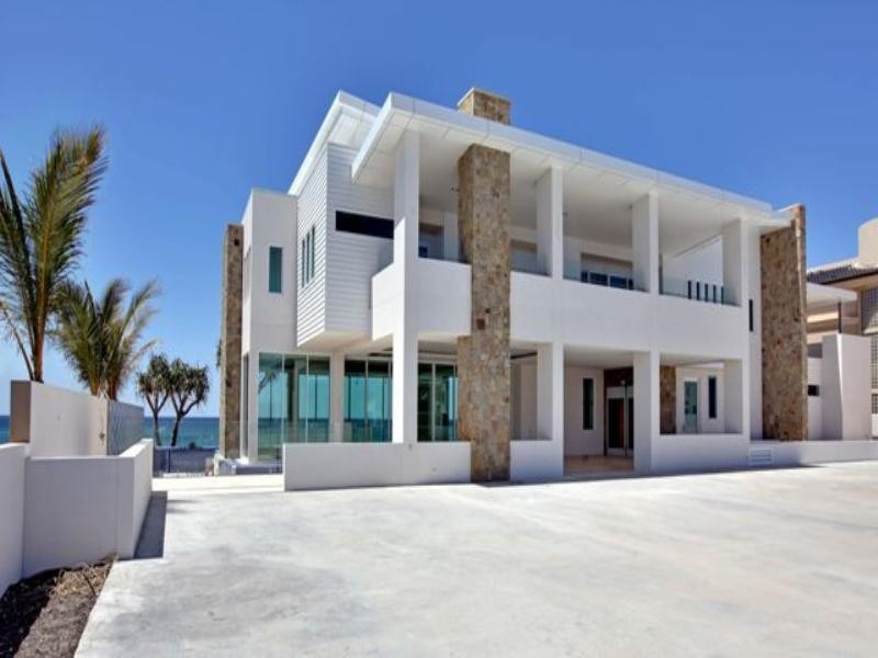 33-39 Hedges Avenue, Mermaid Beach QLD 4218