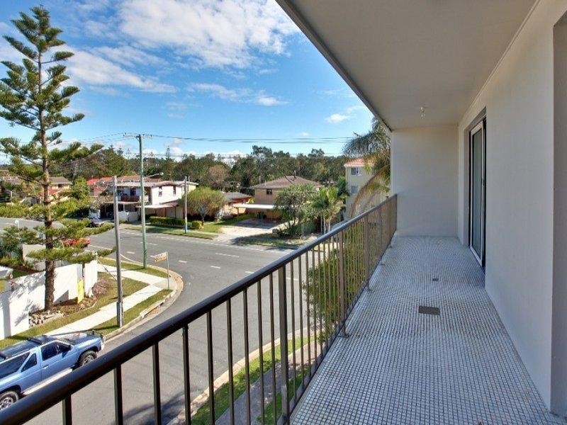 6 Tallebudgera Drive, Palm Beach QLD 4221