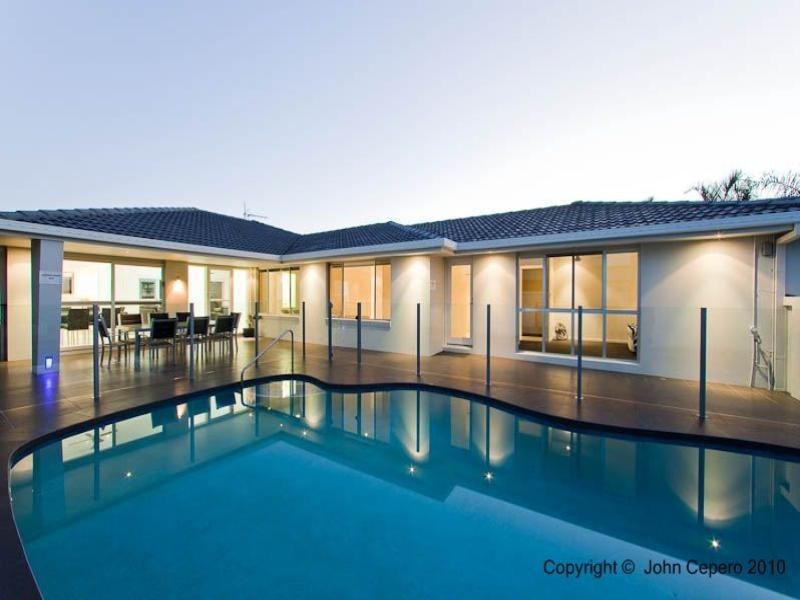 Broadbeach Waters QLD 4218