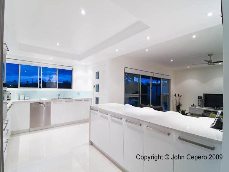 Broadbeach Waters QLD 4218