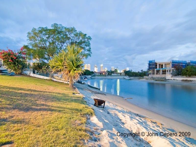 Broadbeach Waters QLD 4218