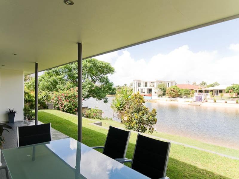 Broadbeach Waters QLD 4218
