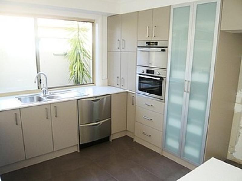 6 Redbud Lane, Robina QLD 4226