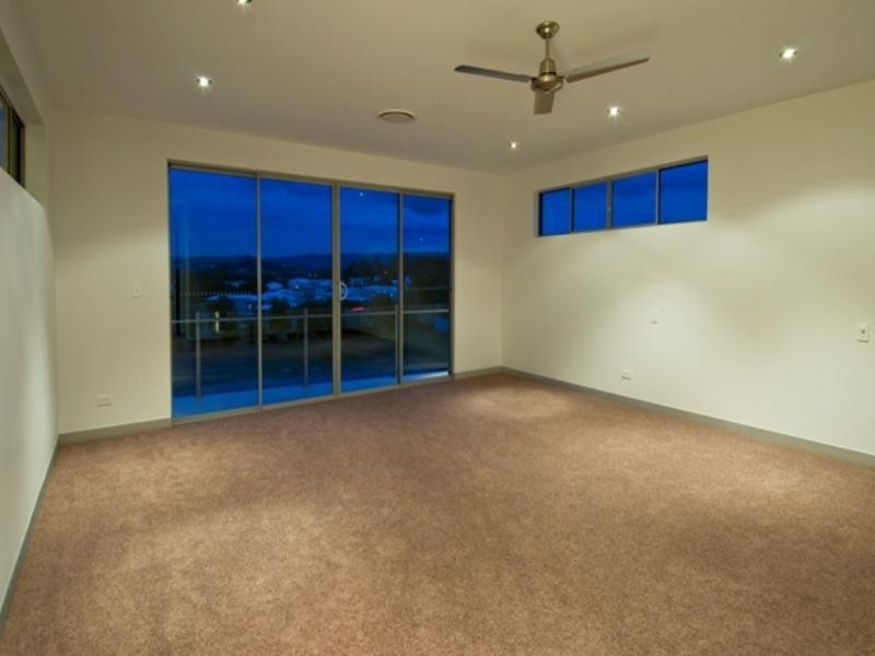 8006 AandB Vista Drive, Royal Pines Riverside, Benowa QLD 4217