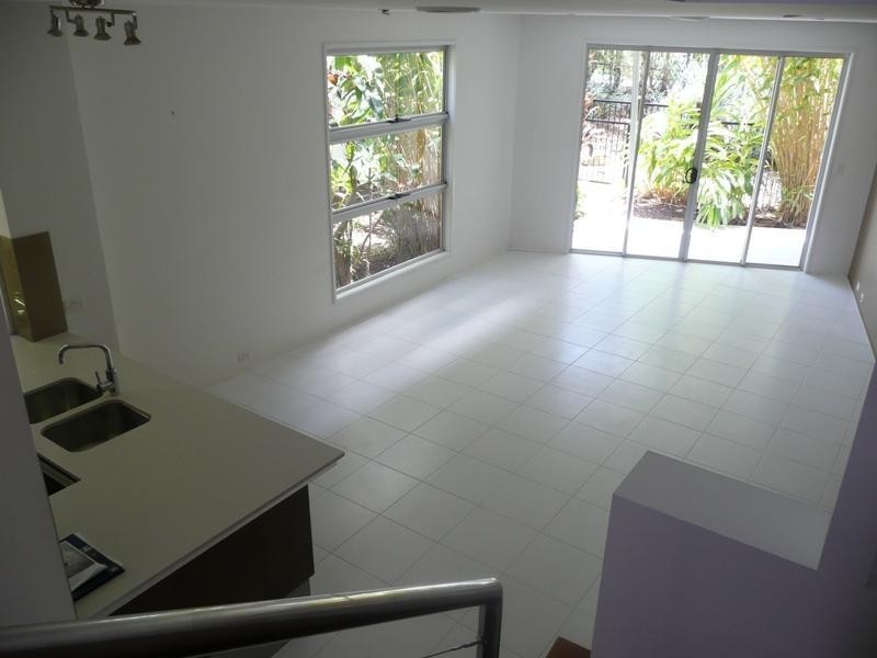 Varsity Lakes QLD 4227