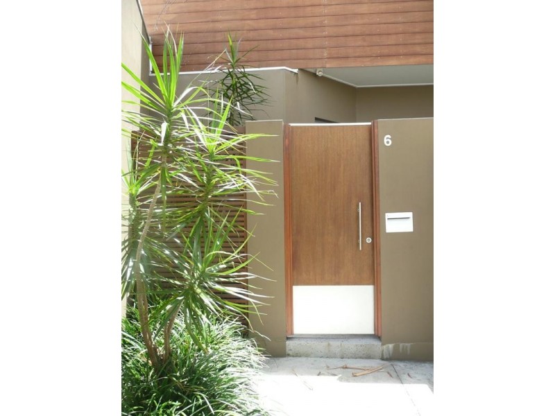 Varsity Lakes QLD 4227