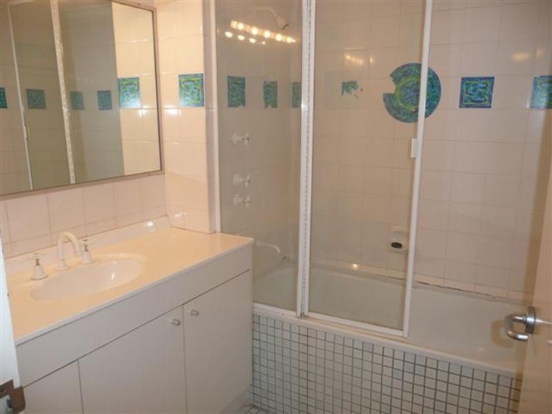 Broadbeach Waters QLD 4218