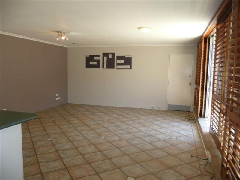 Broadbeach Waters QLD 4218