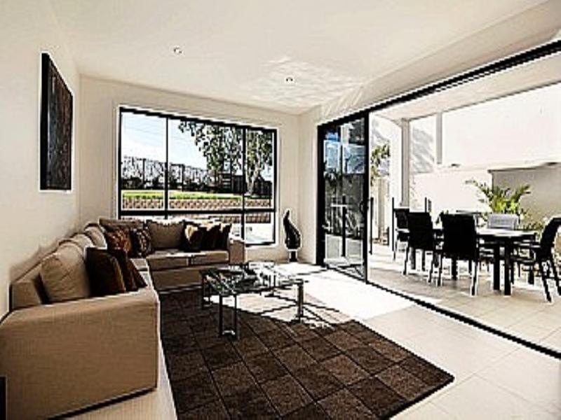 7022B Circa Drive, Benowa QLD 4217