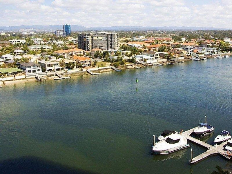 11/32 Riverview Parade, Surfers Paradise QLD 4217