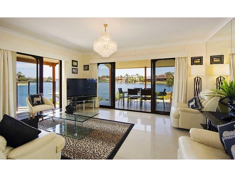 1/12 Bacardi Court, Mermaid Waters QLD 4218