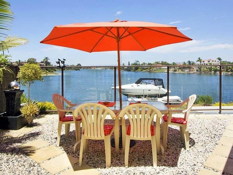 1/12 Bacardi Court, Mermaid Waters QLD 4218