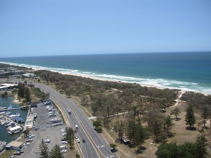 14 Macarthur Parade, Main Beach QLD 4217