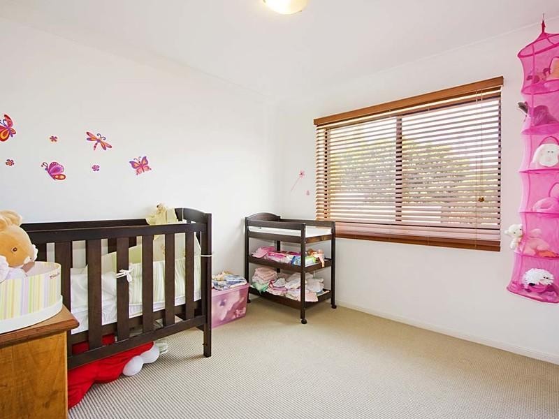 10/4 Acacia Avenue, Surfers Paradise QLD 4217