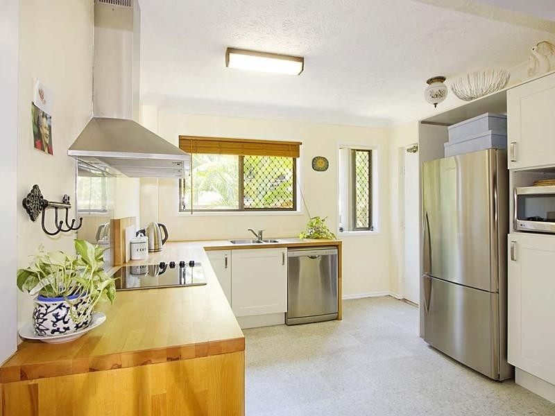 3/6 Genoa Street, Surfers Paradise QLD 4217