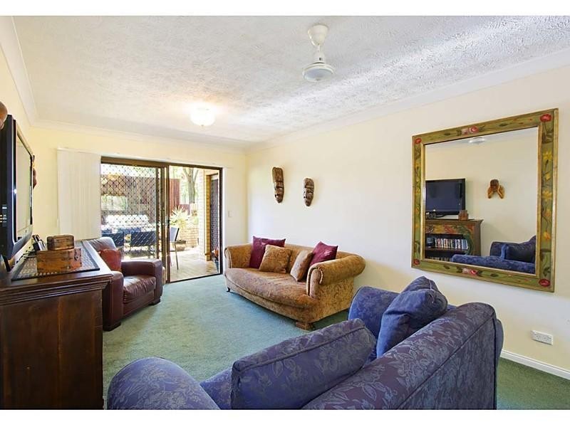 3/6 Genoa Street, Surfers Paradise QLD 4217