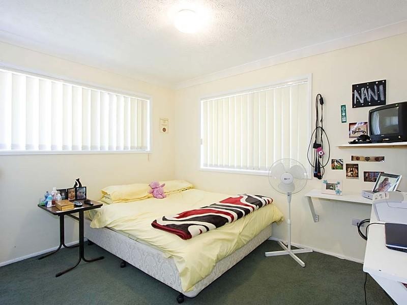 3/6 Genoa Street, Surfers Paradise QLD 4217