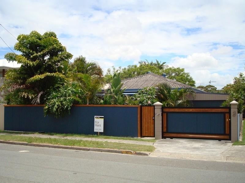 10 Lemana Lane, Burleigh Waters QLD 4220