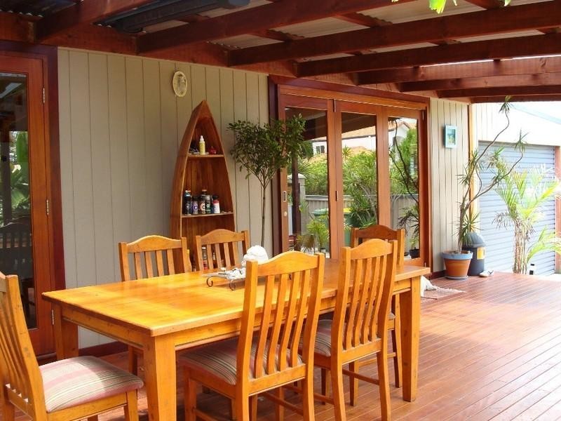 10 Lemana Lane, Burleigh Waters QLD 4220