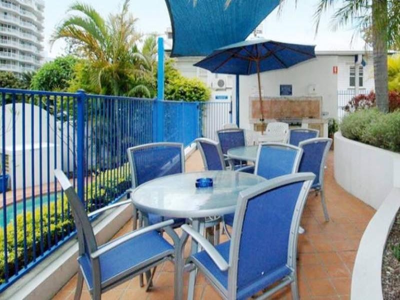 9/199 Surf Parade, Broadbeach QLD 4218